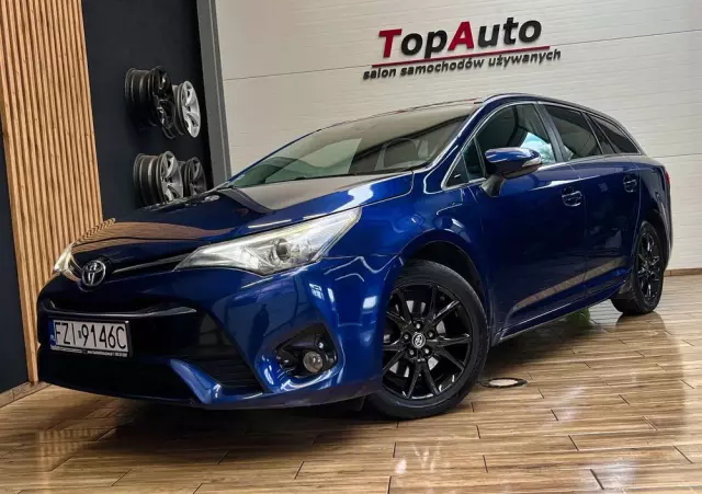 TOYOTA Avensis 2.0 D-4D Premium