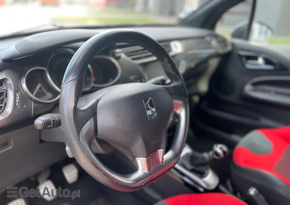 CITROËN DS3 1.6 THP SportChic