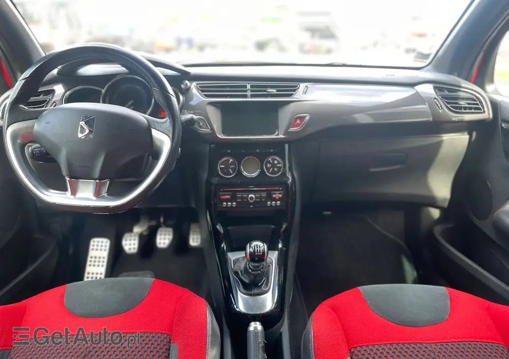 CITROËN DS3 1.6 THP SportChic