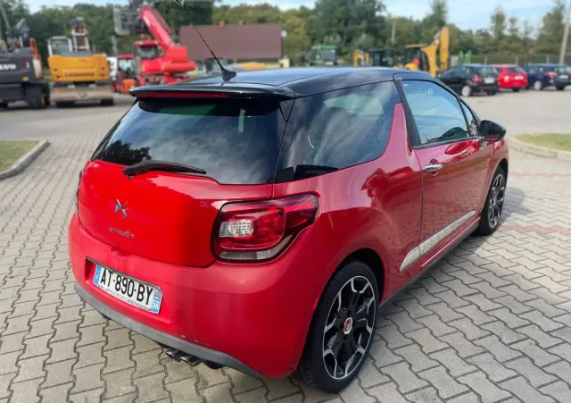 CITROËN DS3 1.6 THP SportChic