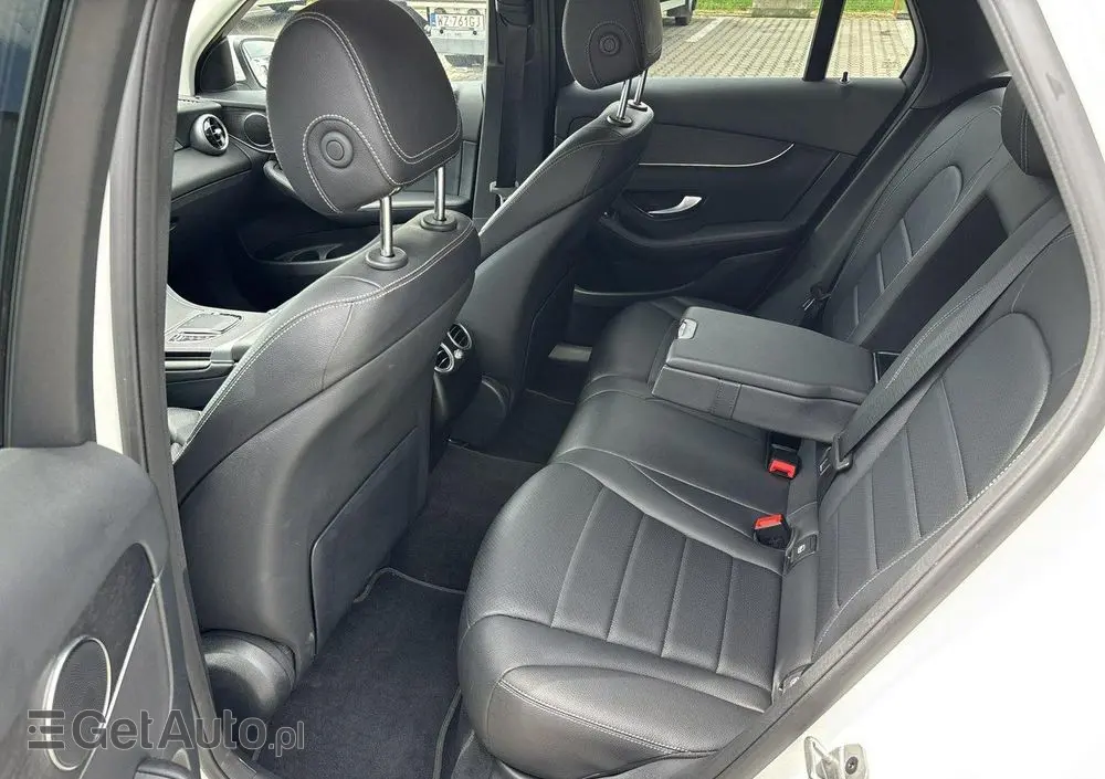 MERCEDES-BENZ GLC 200 d 4-Matic