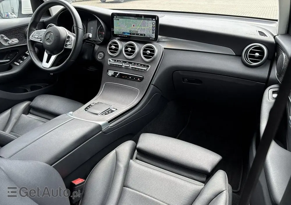 MERCEDES-BENZ GLC 200 d 4-Matic