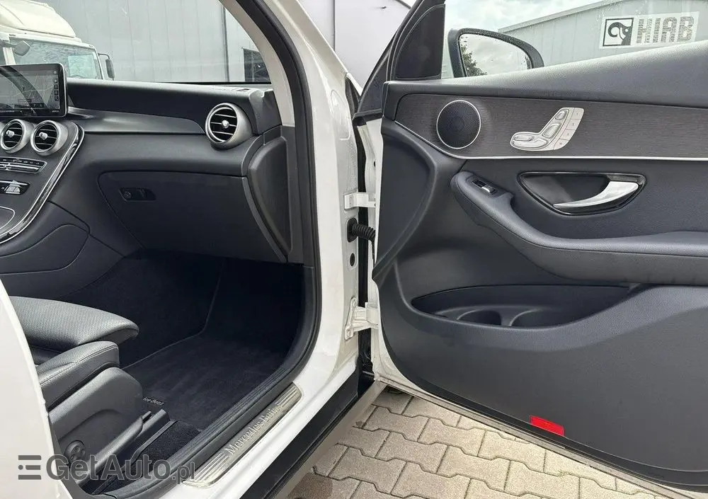 MERCEDES-BENZ GLC 200 d 4-Matic