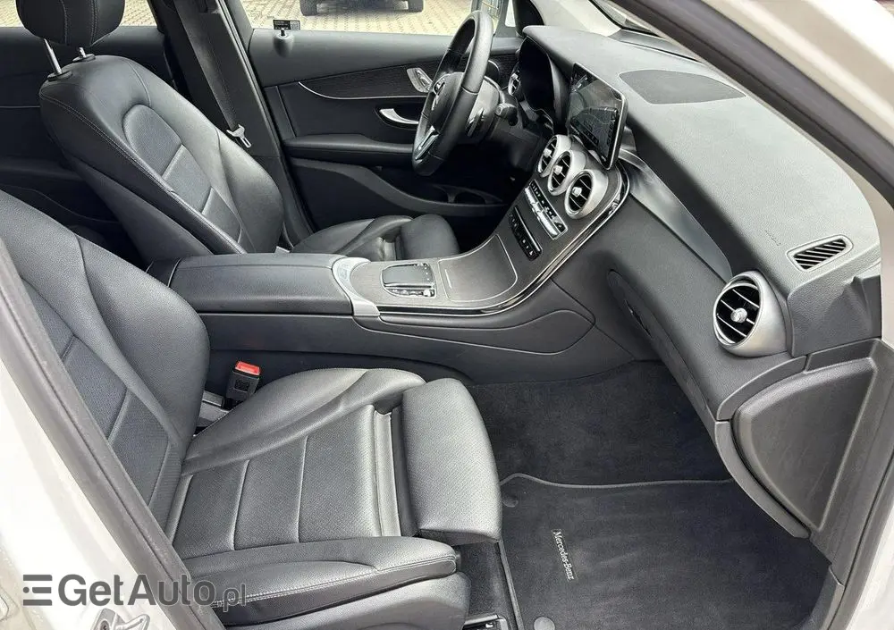 MERCEDES-BENZ GLC 200 d 4-Matic