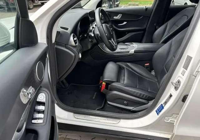 MERCEDES-BENZ GLC 200 d 4-Matic