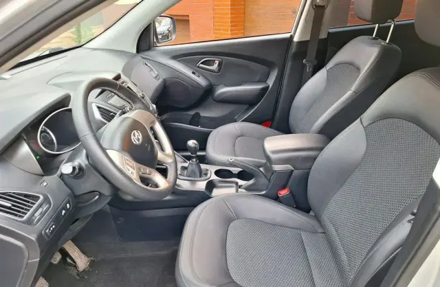 HYUNDAI Ix35 