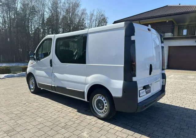 OPEL Vivaro 