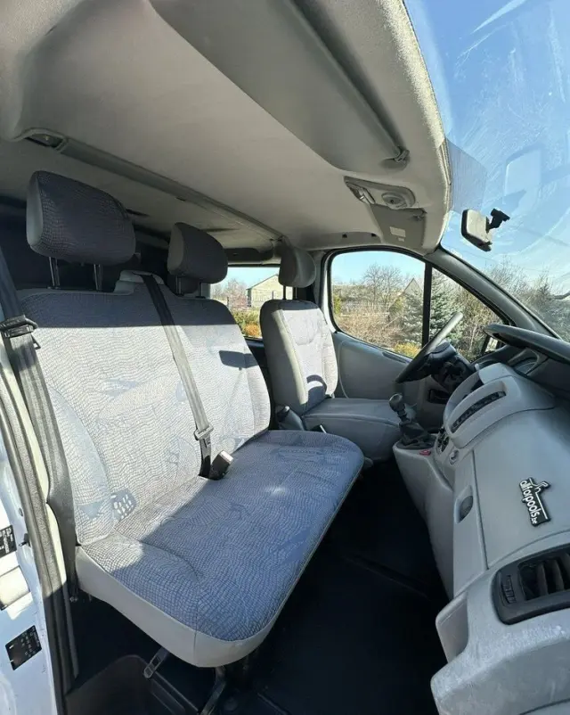 OPEL Vivaro 