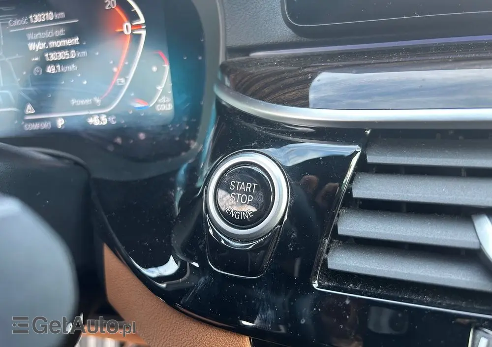 BMW Seria 5 520d xDrive M Sport sport