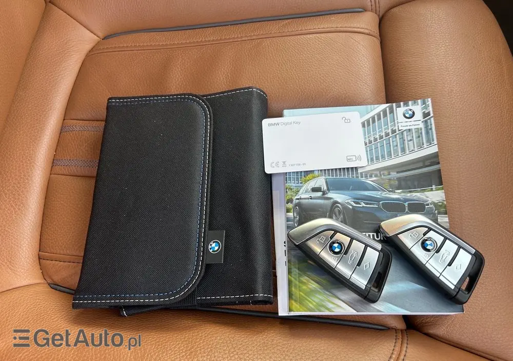 BMW Seria 5 520d xDrive M Sport sport