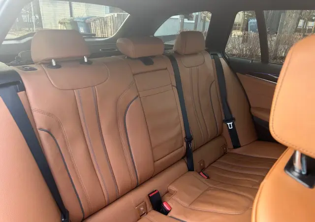 BMW Seria 5 520d xDrive M Sport sport