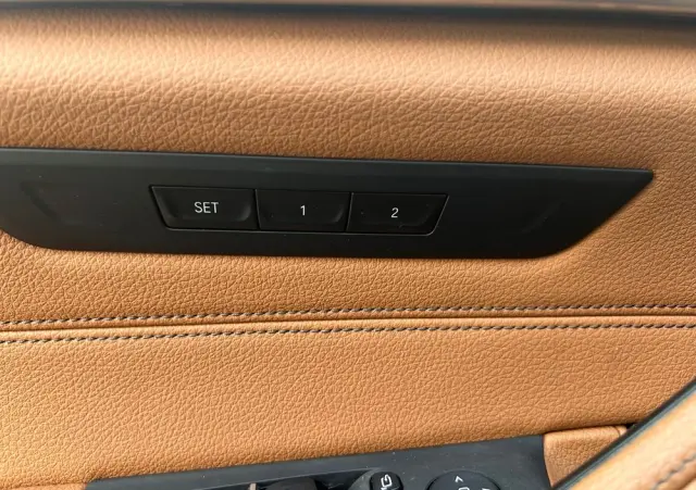 BMW Seria 5 520d xDrive M Sport sport