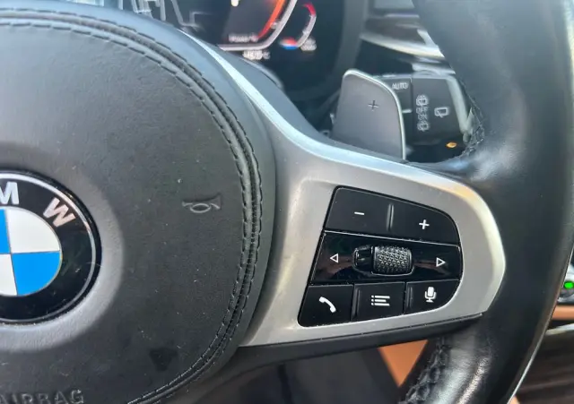 BMW Seria 5 520d xDrive M Sport sport