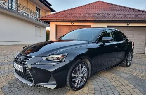 LEXUS IS 