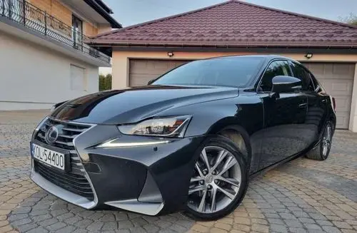 LEXUS IS 
