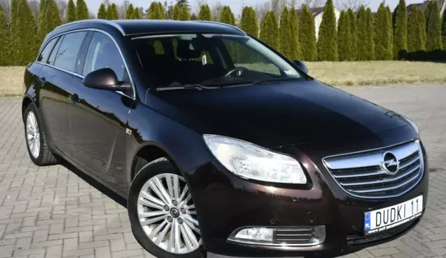 OPEL Insignia 