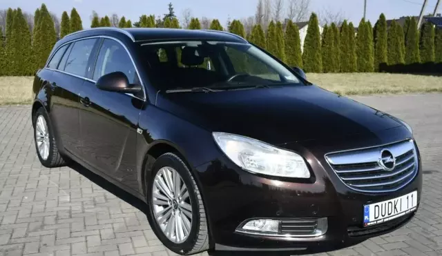 OPEL Insignia 