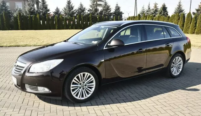 OPEL Insignia 