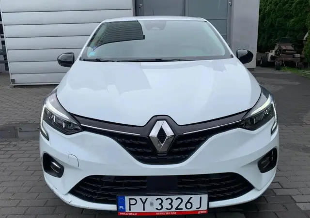 RENAULT Clio 1.6 E-TECH Techno