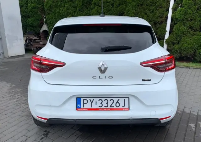RENAULT Clio 1.6 E-TECH Techno