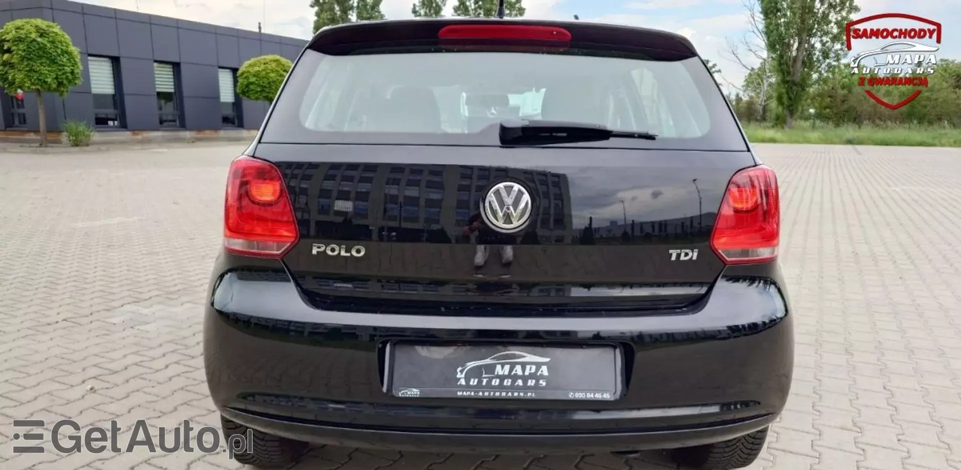 VOLKSWAGEN Polo 