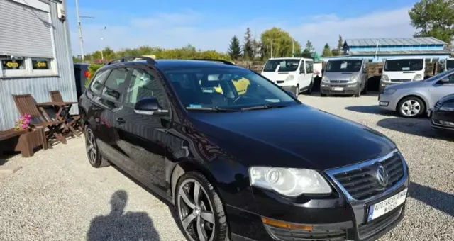 VOLKSWAGEN Passat 