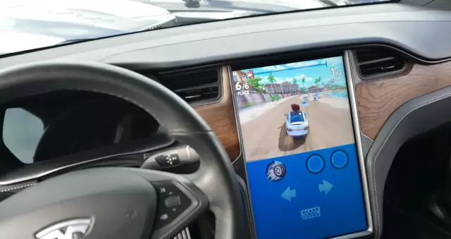 TESLA Model X Performance