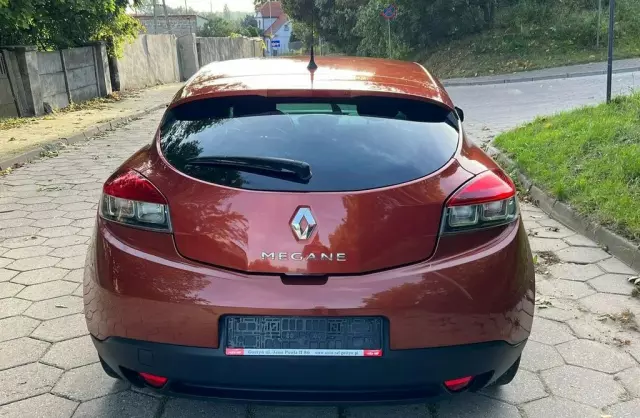 RENAULT Megane 