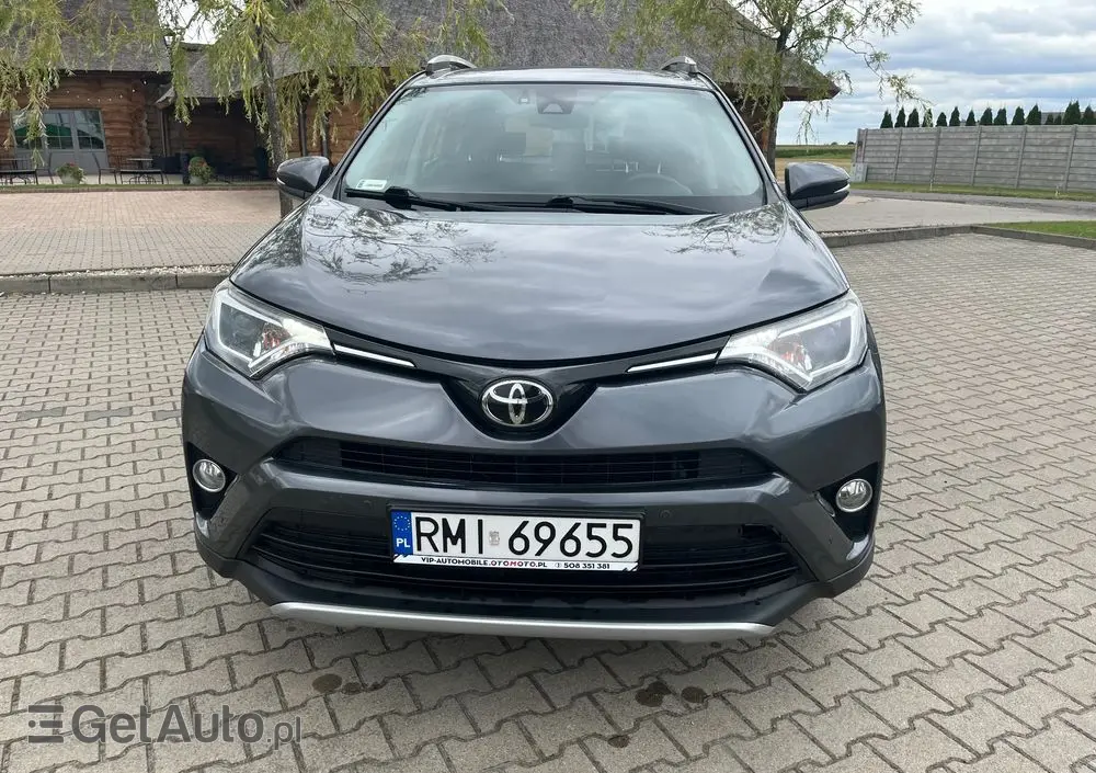 TOYOTA RAV4 
