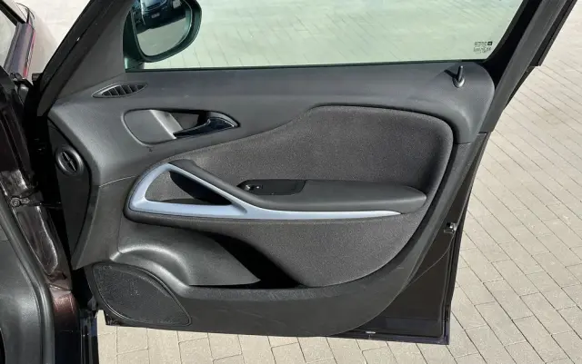 OPEL Zafira Tourer 1.4 Turbo Active