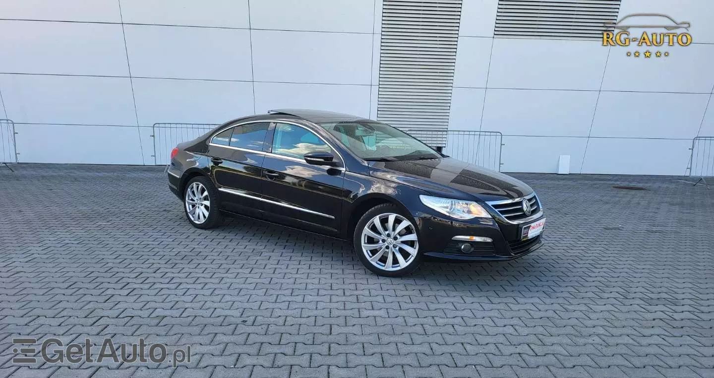 VOLKSWAGEN Passat CC 