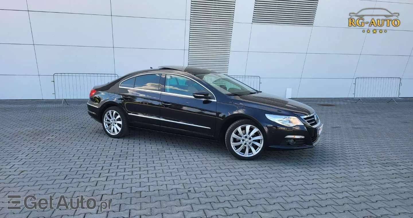 VOLKSWAGEN Passat CC 