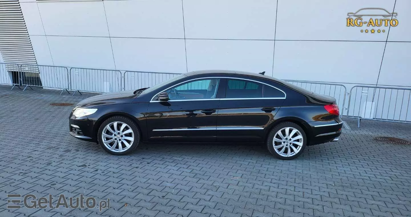 VOLKSWAGEN Passat CC 