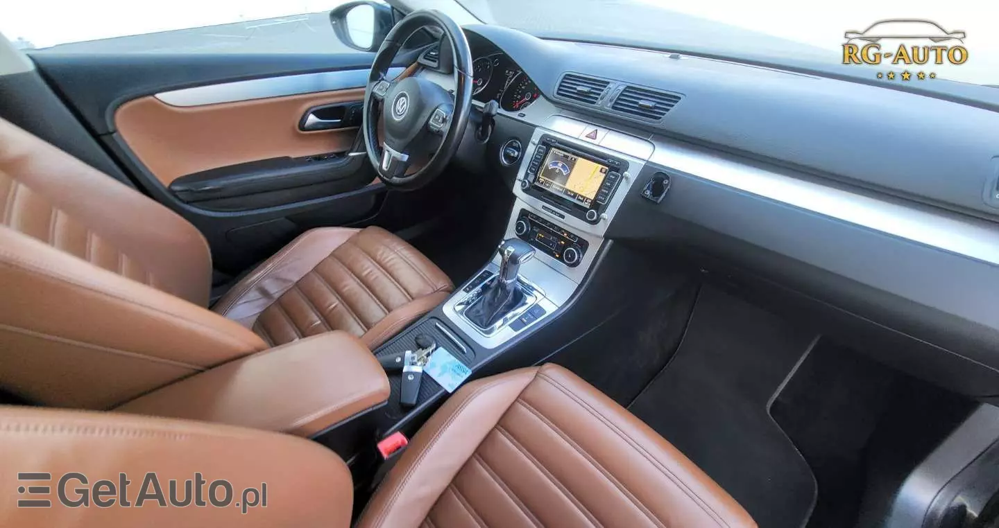 VOLKSWAGEN Passat CC 