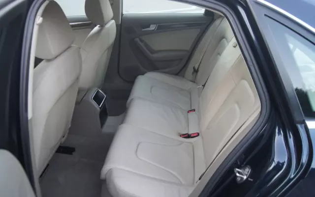 AUDI A4 Avant 2.0 TDI