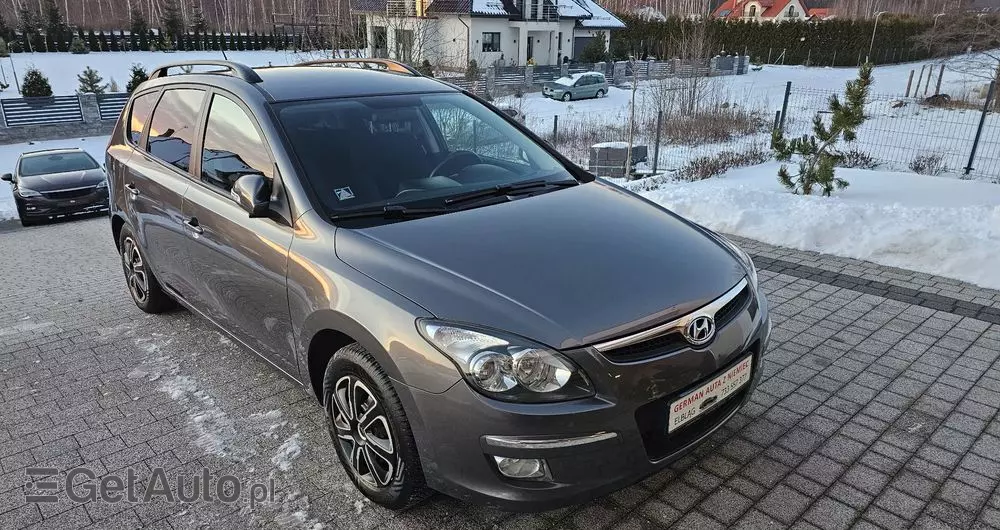 HYUNDAI I30 1.6 blue Comfort