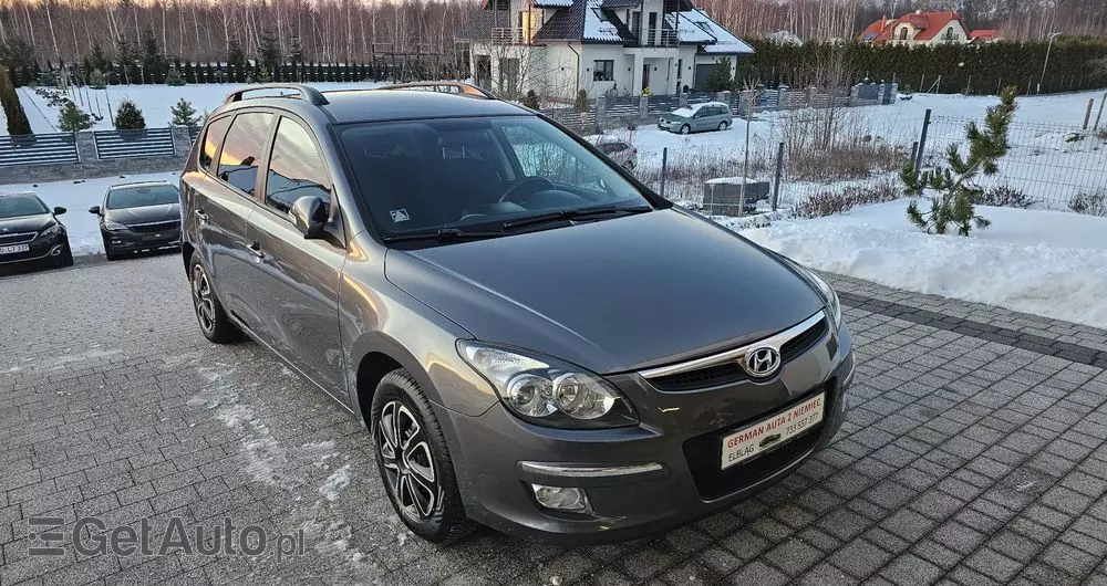 HYUNDAI I30 1.6 blue Comfort