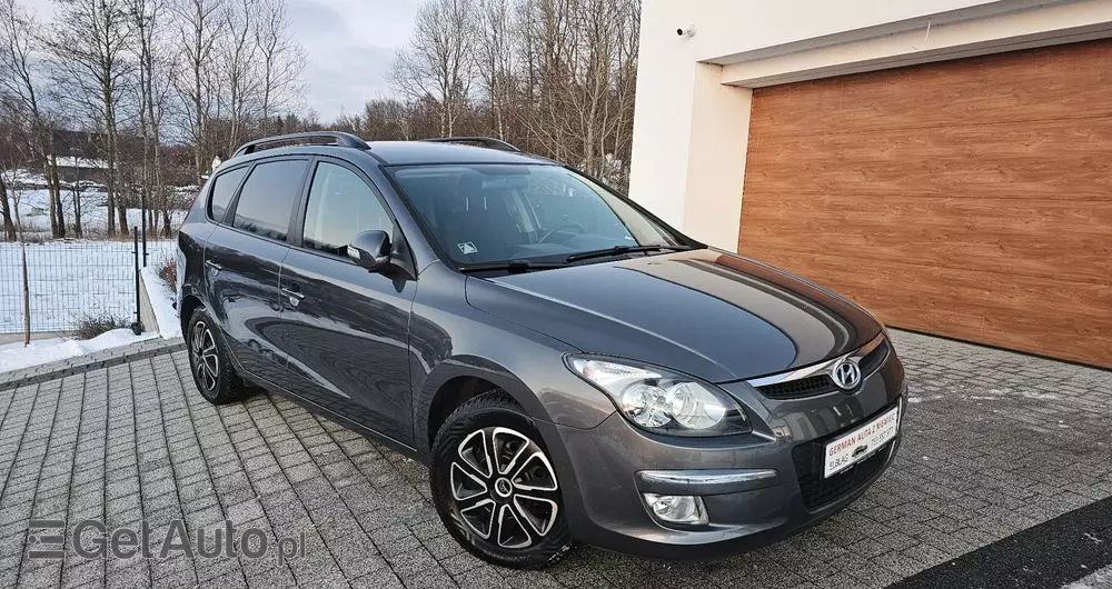 HYUNDAI I30 1.6 blue Comfort