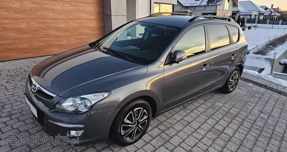 HYUNDAI I30 1.6 blue Comfort