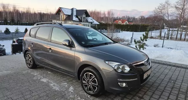 HYUNDAI I30 1.6 blue Comfort