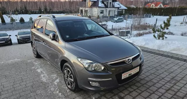 HYUNDAI I30 1.6 blue Comfort