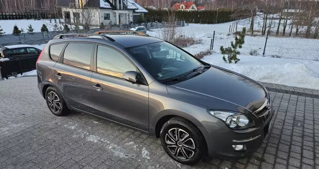 HYUNDAI I30 1.6 blue Comfort