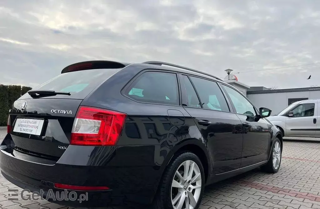 SKODA Octavia 