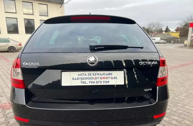 SKODA Octavia 
