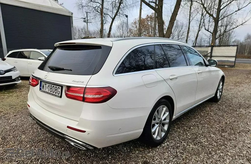 MERCEDES-BENZ Klasa E 