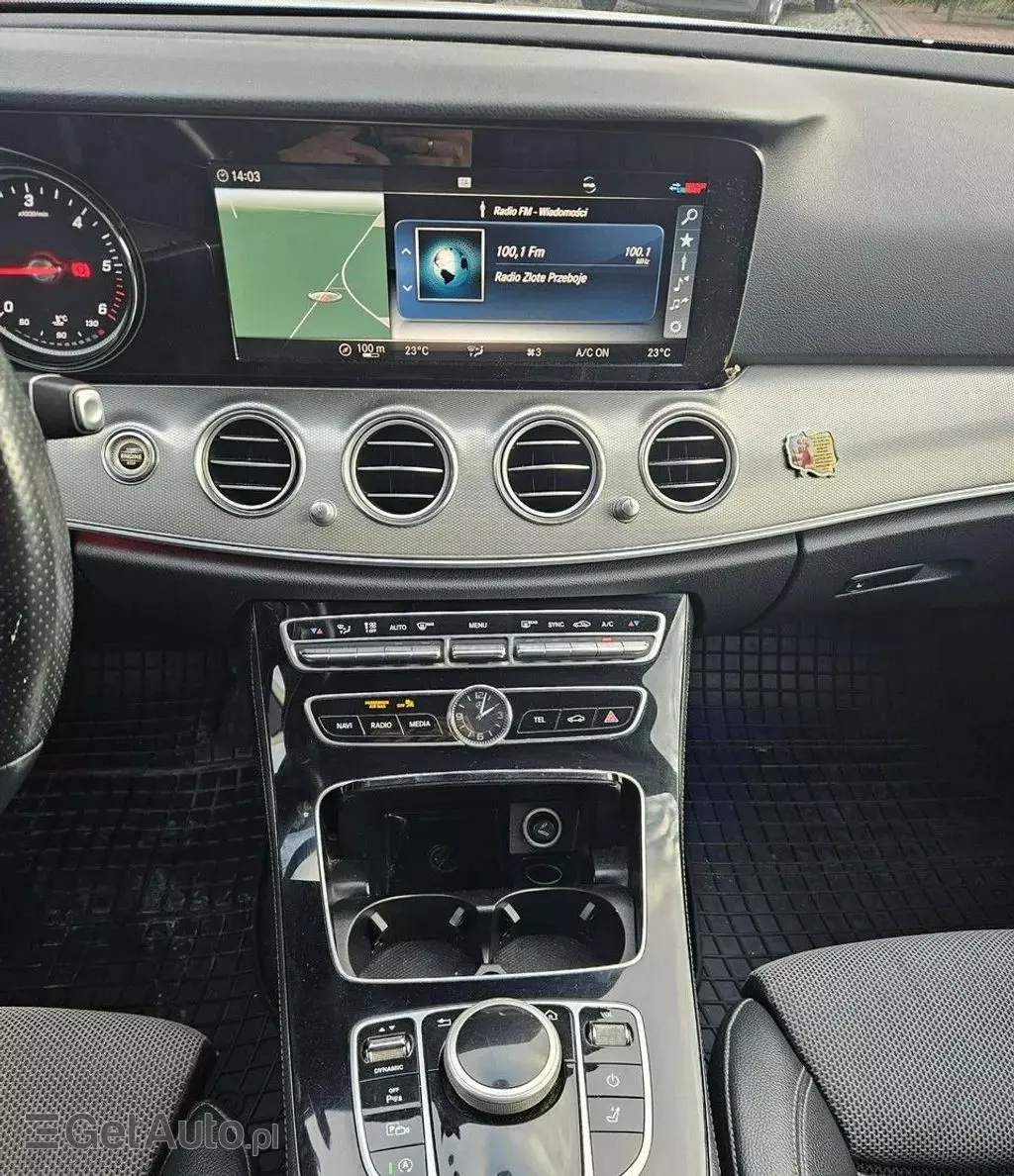 MERCEDES-BENZ Klasa E 