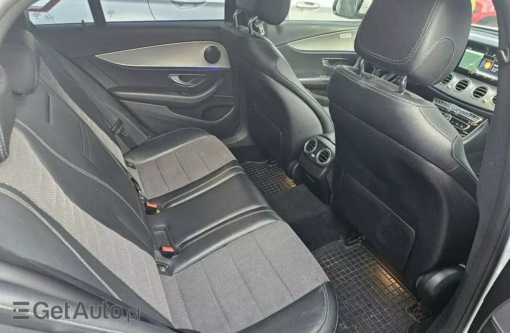 MERCEDES-BENZ Klasa E 