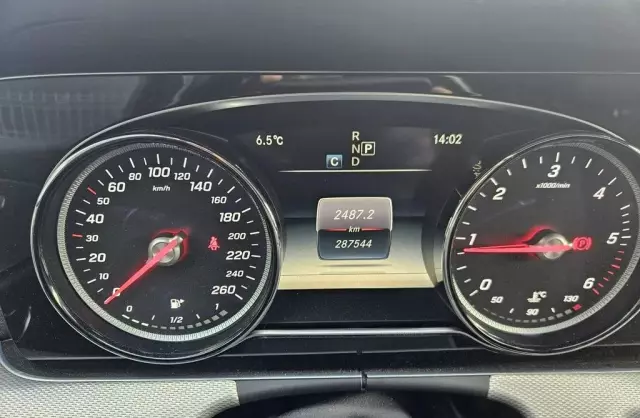 MERCEDES-BENZ Klasa E 