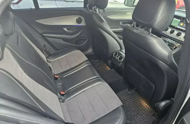 MERCEDES-BENZ Klasa E 