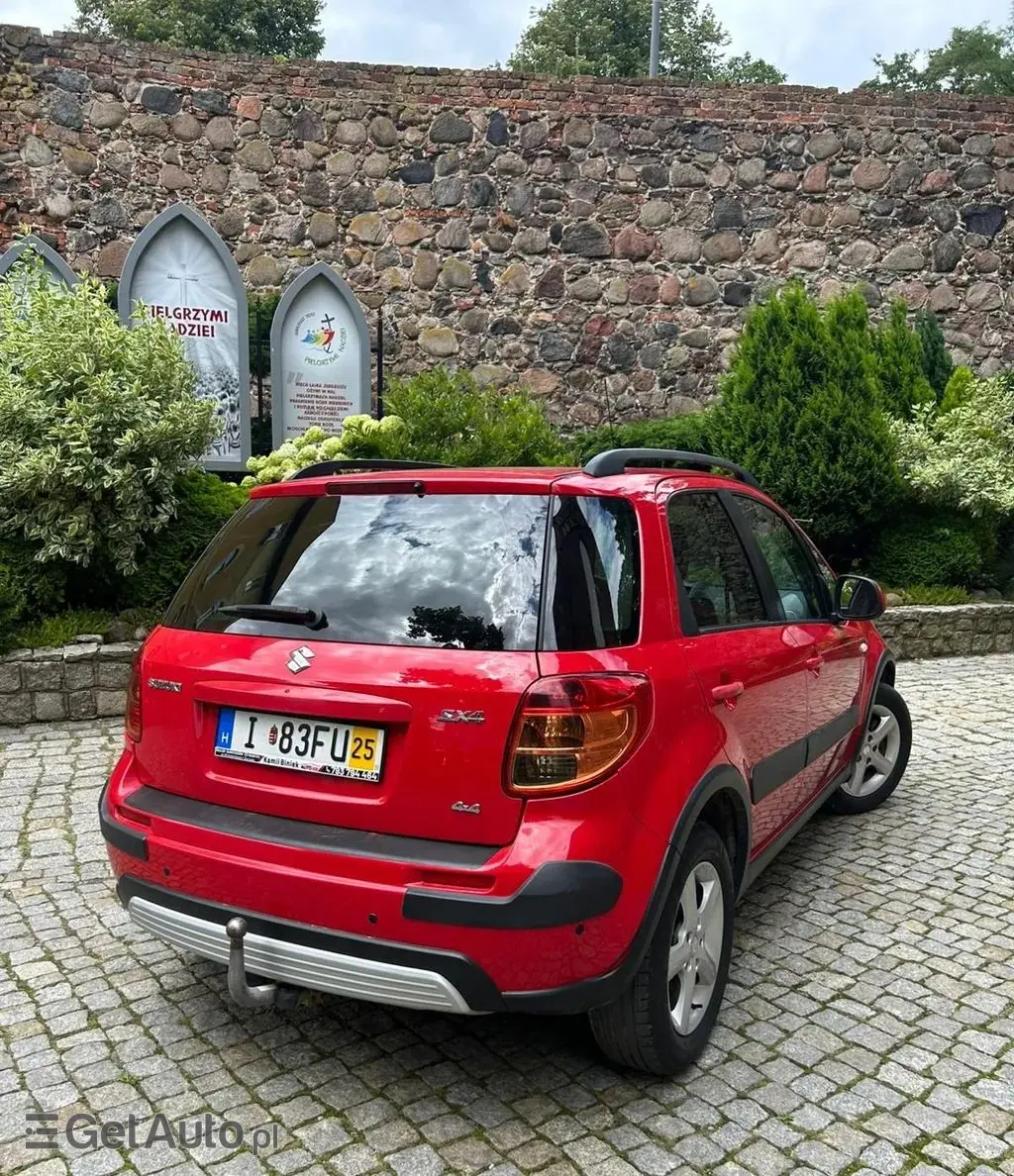 SUZUKI SX4 